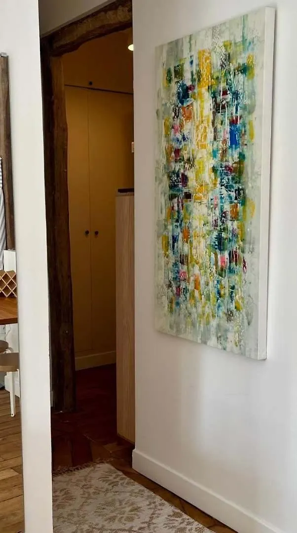 Bel Appartement Lumineux Sur La Butte Montmartre Paris Fransa
