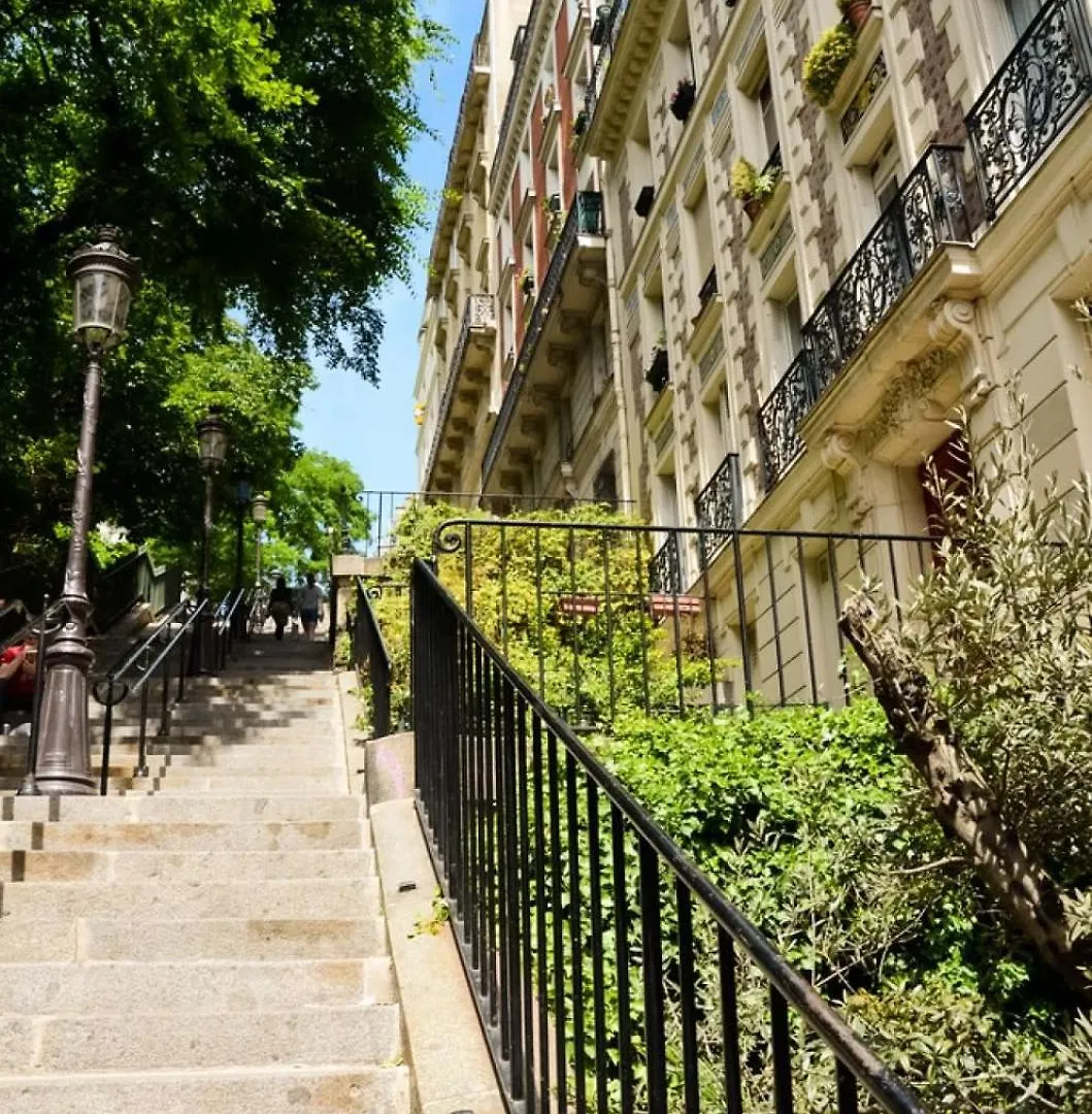 Daire Bel Appartement Lumineux Sur La Butte Montmartre Paris