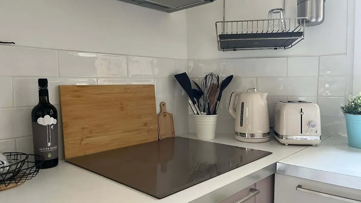 Bel Appartement Lumineux Sur La Butte Montmartre Paris 0*,  França