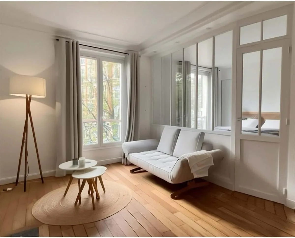 Bel Appartement Lumineux Sur La Butte Montmartre Paris